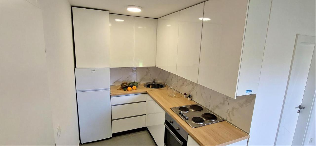 Vip Deluxe Apartment Arian Novalja Luaran gambar